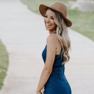 Meet your Posher, Noel